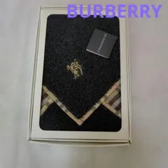 【新品未使用】箱付きBURBERRYタオルハンカチ　墨黒×ノバチェック