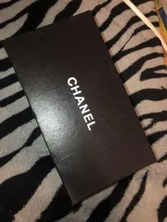 CHANELのサムネイル