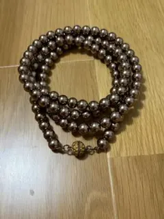 ブラウン パール風ビーズ ロングネックレス