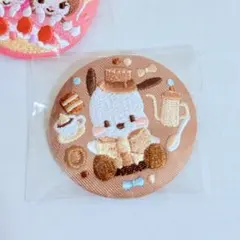 刺繍缶バッジつきビスケット♡ポチャッコ