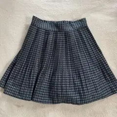 チェック柄プリーツスカート（黒、青、白）