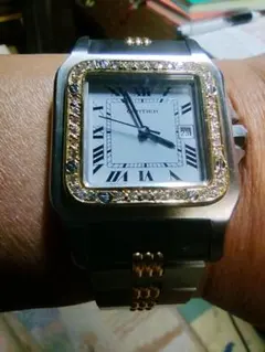 Cartier サントス カルティエLM アフターダイヤ ほぼ未使用！のサムネイル