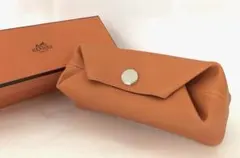 T02/080 美品 HERMES エルメス ミニポーチ レザーケース オレンジ