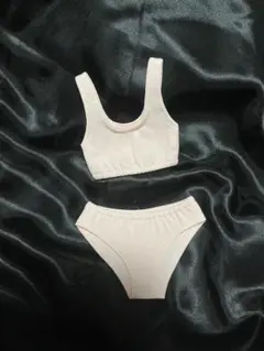 Item thumbnail for item d5ea0a9b-73c7-4bfb-bc72-38e0dc71645d