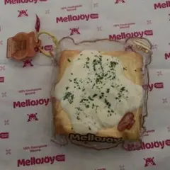 Mellojoy スクイーズ メロジョイ チーズ食べるパン - メルカリ