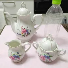 WEDGWOOD 花瓶 2点セット ジャスパー ワイルドストロベリー | Mercari