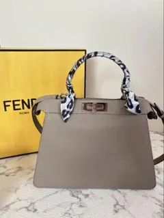 新品☆FENDI ピーカブー セレリア ミディアム コルダカラー - メルカリ
