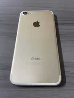 iPhone 7 32GB バッテリー76%ゴールド A1779 本体 188 - メルカリ