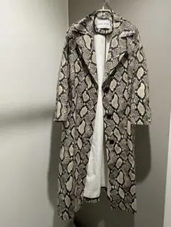 STAND STUDIO ヘビ柄ロングコート