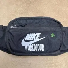 NIKE ナイキ ボディバッグ ウエストポーチ　ブラック　サコッシュ