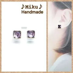 No.549-A 樹脂ポストピアス☆レジン☆半球ラインストーン