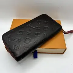 ルイヴィトン アンプラント ジッピーコインパース レッド コインケース