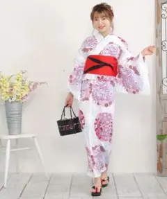 【崩れない】安心感！昭和レトロな花浴衣3点セット(浴衣・作り帯・下駄)のサムネイル