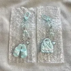 サンリオ ハローキティ シークレットキーホルダー ミニチュアキルト バッグ 水色