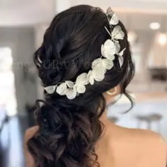 ウェディングシルバーヘッドドレス 花びら髪飾りカチューシャ結婚式ブライダル新品