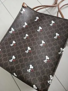 SNOOPY　総柄　ショルダーバッグ　新品