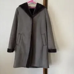 ユニクロ　ムートンタッチ　フーデットコート　チャコールグレー　M