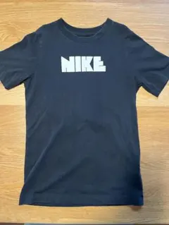 NIKE ブラック Tシャツ Sサイズ