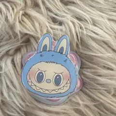 ラブブのキャラクター携帯装着グッズ