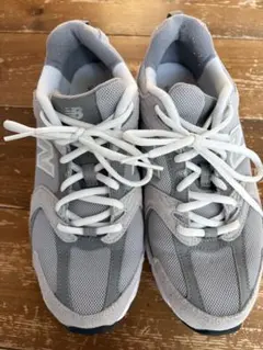 New Balance 530グレー スニーカー
