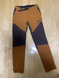 Item thumbnail for item 0d099193-1542-43ce-bc74-71c51cdc45c3