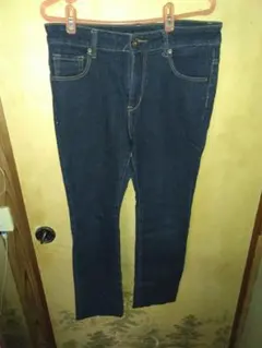 ダークブルースリムフィットデニムパンツ　64～67cm
