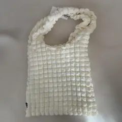 Item thumbnail for item 7b1d4c97-e9b0-46d6-8aee-7d2b1952451a