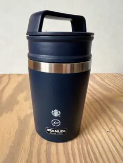 フラグメント×スタンレー×スターバックス ステンレスボトル ネイビー グレー 即完売のステンレスボトル購入！Starbucks×Fragment Design