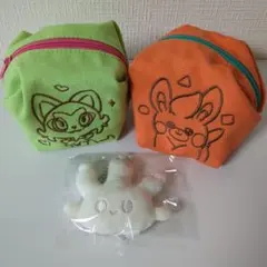 ポケットモンスター　キューブ型プチポーチ　ポケピースボールチェーン付きぬいぐるみ