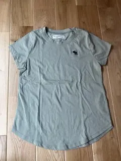 abercrombie kids Tシャツ カーキ 身長145〜152cmのサムネイル