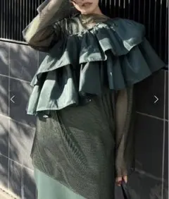 leinwande Ruffled Sleeve Top オリーブ - メルカリ