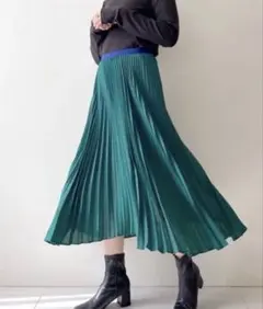 ユニクロC プリーツスカート　グリーン　緑