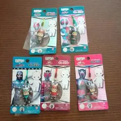 Item thumbnail for item 07b5ba63-0f48-42ce-bbad-e45bd47c5c0d