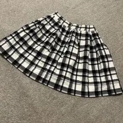 エブリン　チェック柄ミニスカート