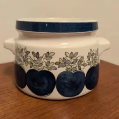 D4②【昭和レトロ】陶器のキャセロール 染付 ブルーの小花柄 持ち