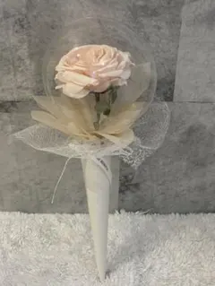 ピンクの造花ラウンドブーケ