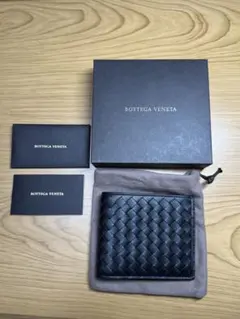 BOTTEGA VENETA ボッテガヴェネタ　新品未使用　二つ折り財布