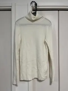 UNIQLO アイボリー タートルネックニット 長袖