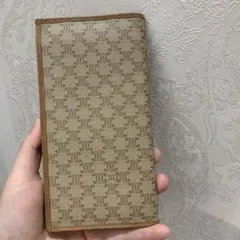 【CELINE】マカダム柄 二つ折り長財布