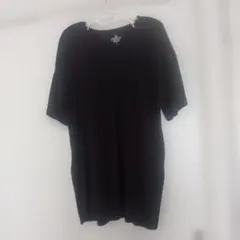 黒のクルーネック半袖Tシャツチュニック サイドスリット