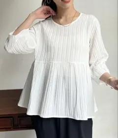 Chez シェトワ　ふくれジャガードペプラムブラウスのサムネイル