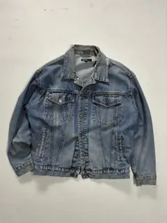 Item thumbnail for item 21bbf85c-6c93-4671-8dcd-df0dea98f3e5