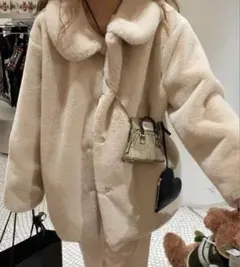 2025年最新】samoyed ファーコートの人気アイテム - メルカリ