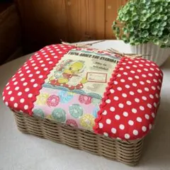 蓋つきカゴ（小）メリーボンボン 小物入れ　バスケット　エコクラフト