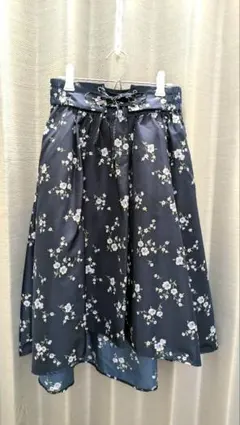 Honeys 小花柄 スカート