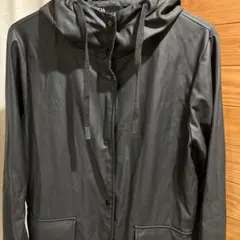 EUR XS ZARA フード付き レインコート ブラックのサムネイル