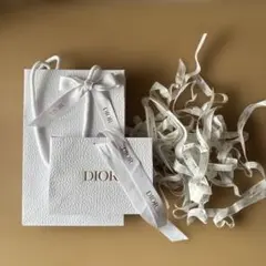 Dior ホワイトショップ袋とリボンセット