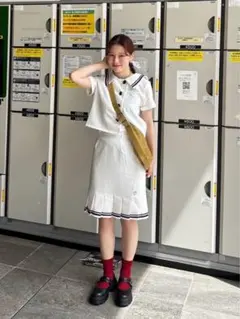 セブンテン ツートンジャガードフラワースカート - メルカリ