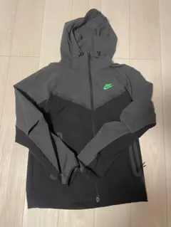 Nike テック ウィンドランナー ウーブン フルジップ ジャケット
