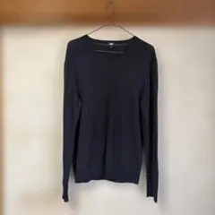 UNIQLO ダークネイビー Vネック長袖ニット